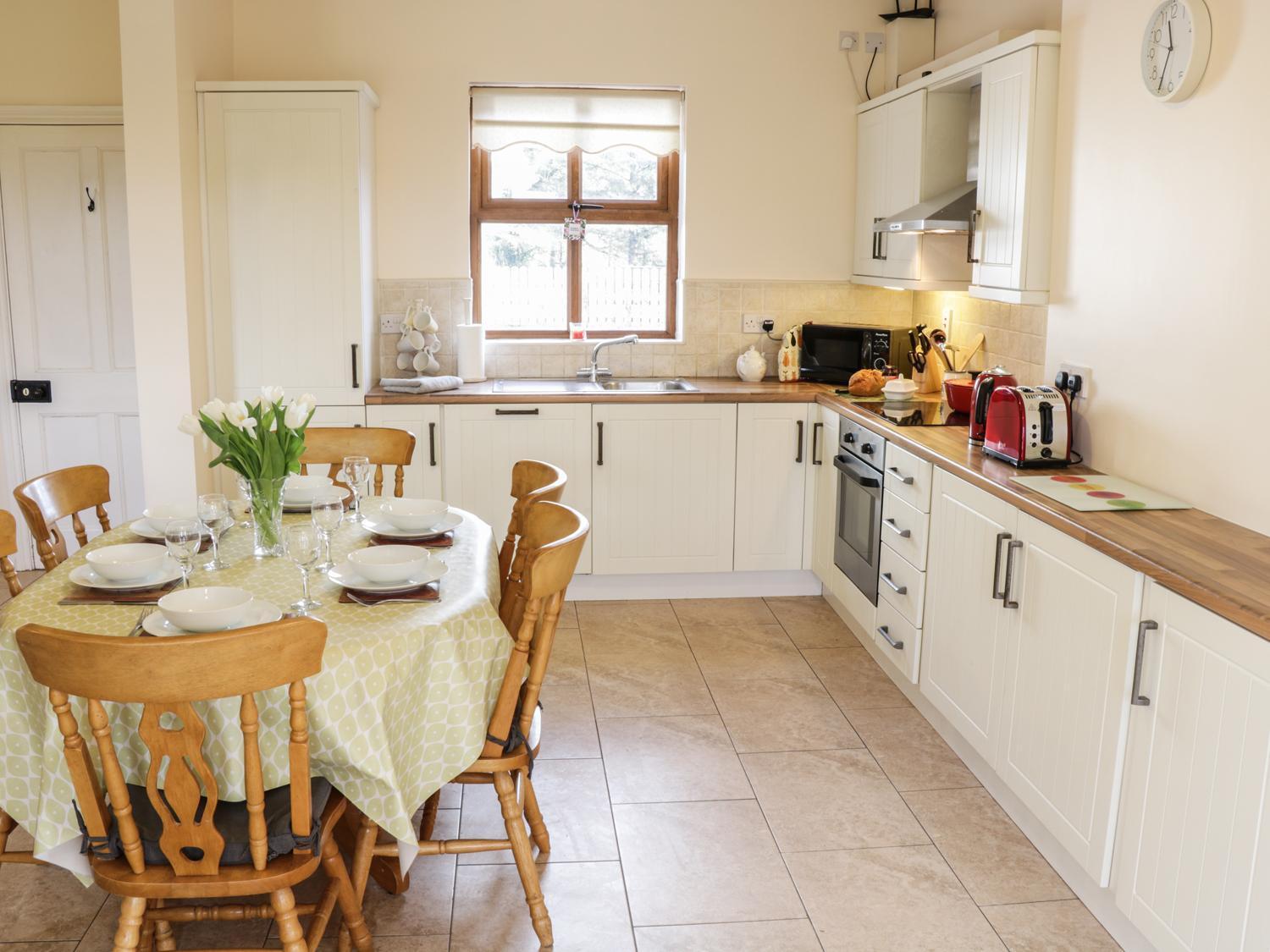 Cloonkee Cottage Crossmolina Eksteriør billede